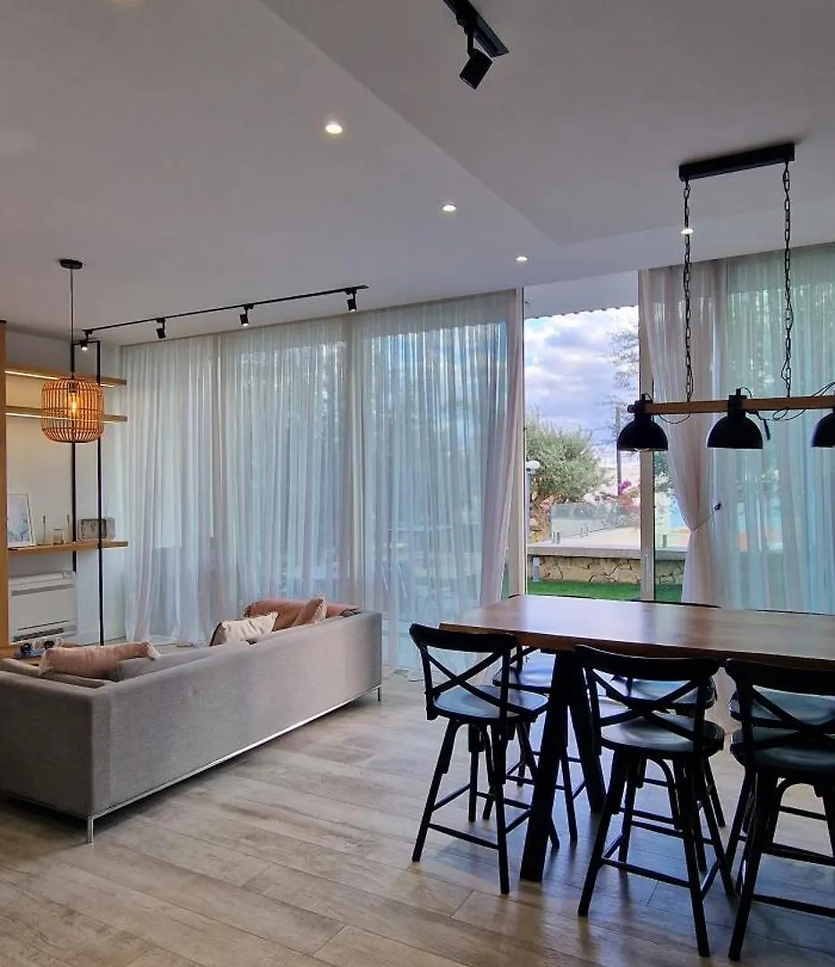 Villa Jon Palasa Green Coast 0*,